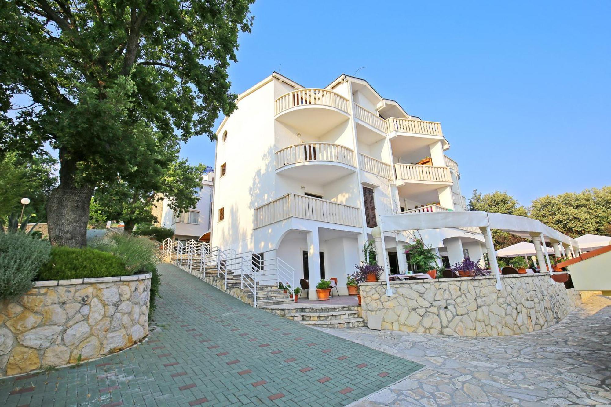 Depadansa Hotel Lucija*** Поседарье Екстериор снимка
